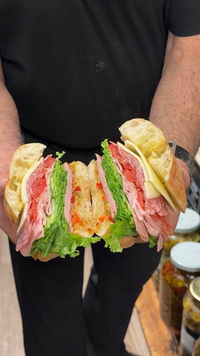 La Salumeria1