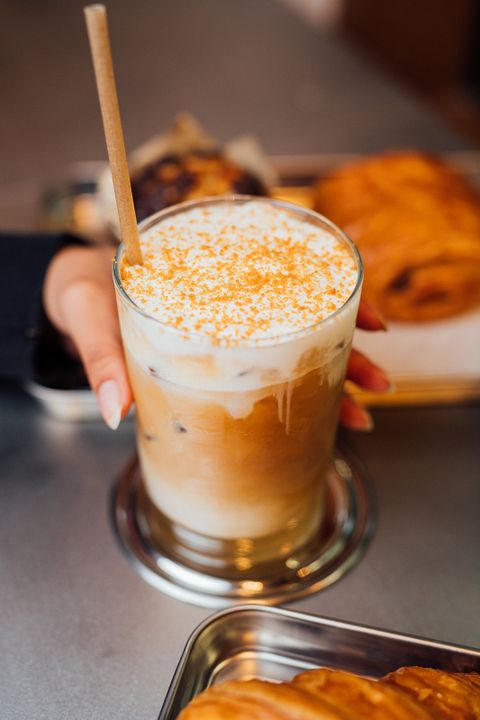 Cafe Brut 7
