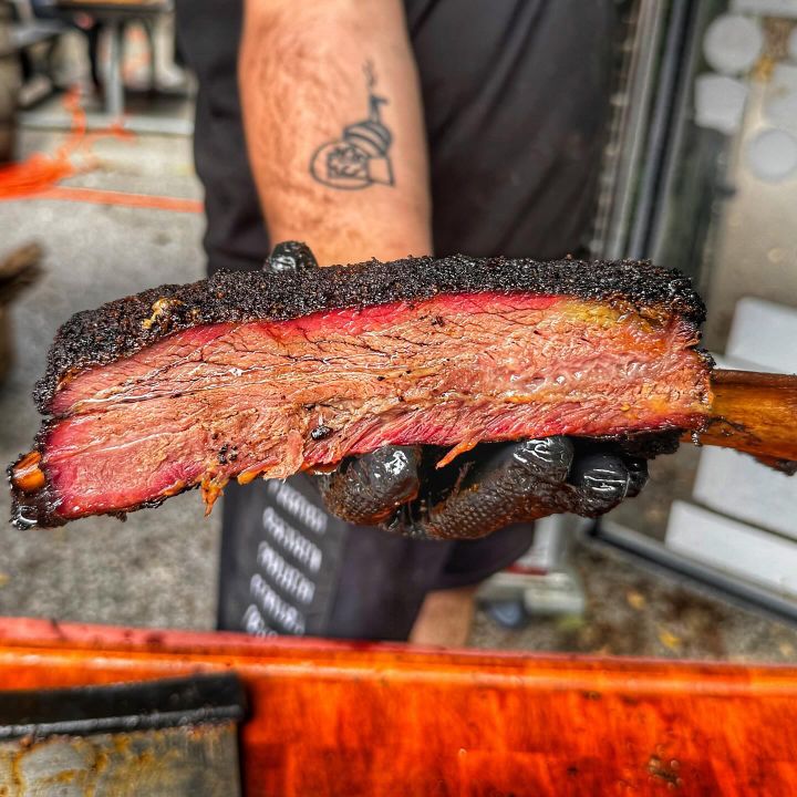 Goldenhorseshoebbq 1729174529 3480890705743034924 45725969417