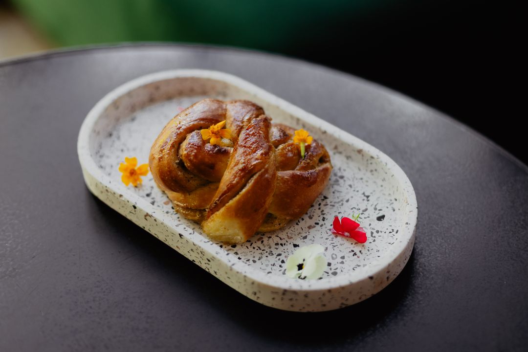 Cafesat@valeriehunter.jpg7