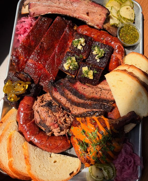 Goldenhorseshoebbq 1786043790 3957943515822339991 45725969417