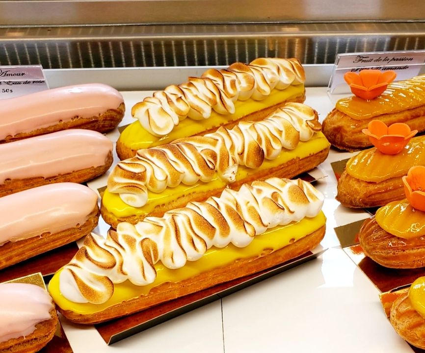 un éclair au citron