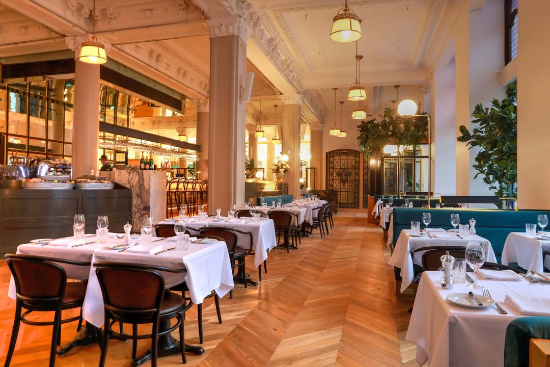 Henri restaurant brasserie française