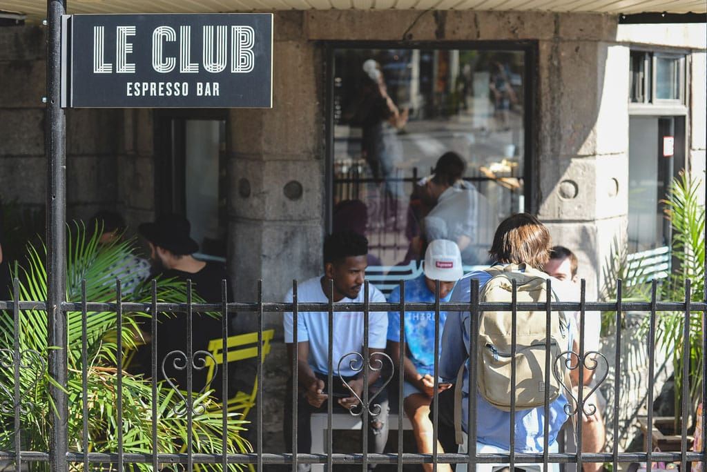 Le Club Espresso bar et Atelier Vélo : délicieux café pour les amateurs de vélo