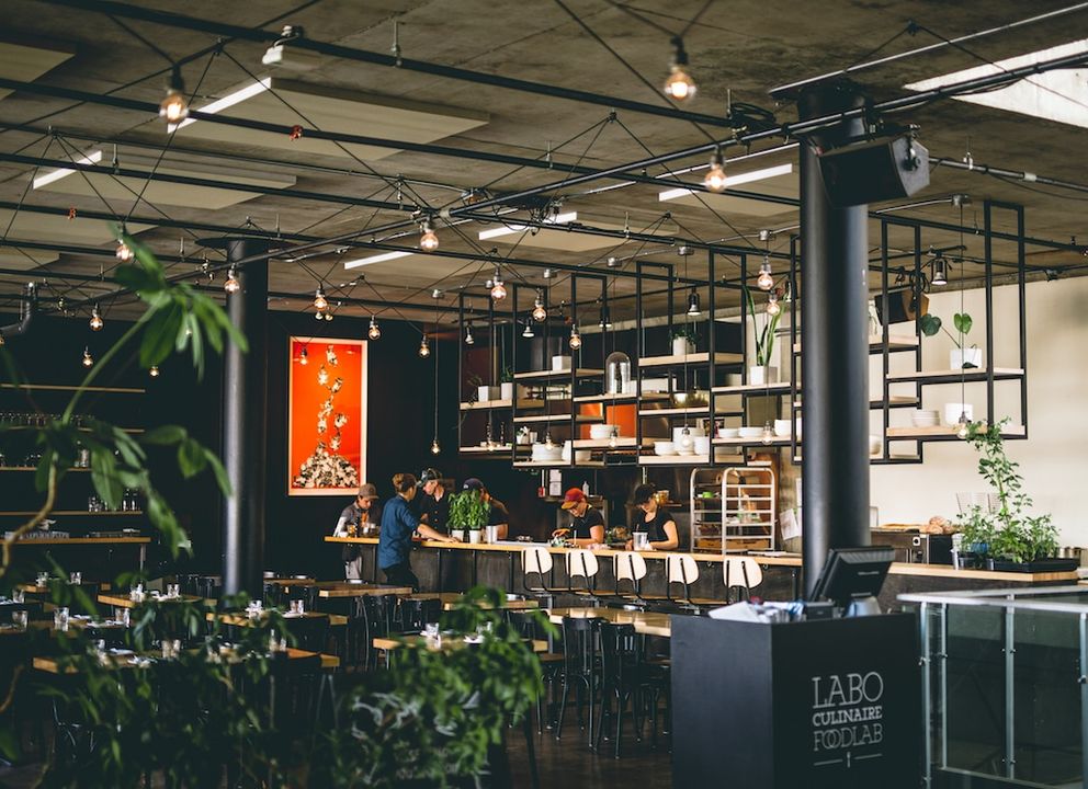 Labo culinaire salle à manger