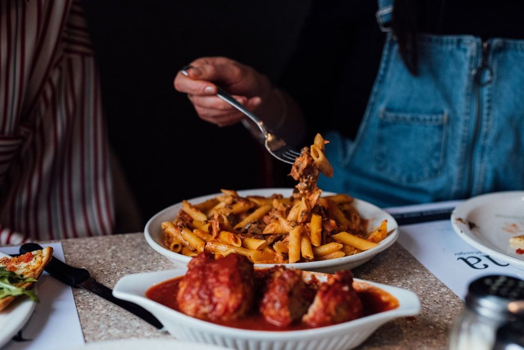 pizzaria napoletana apportez votre vin montreal