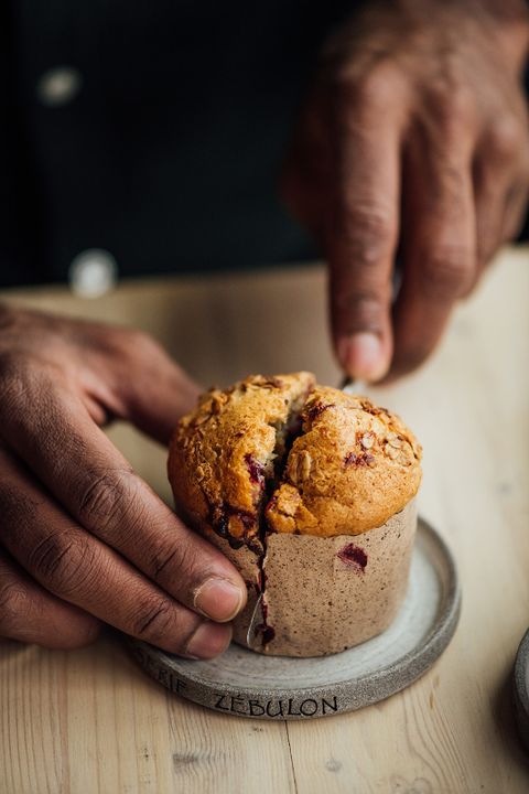 Recette de Gâteau Déjeuner Avoine et Fruits Rouges de Zébulon Vézina