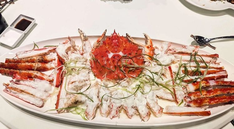 Jumbo Lobster Thumbnail 2