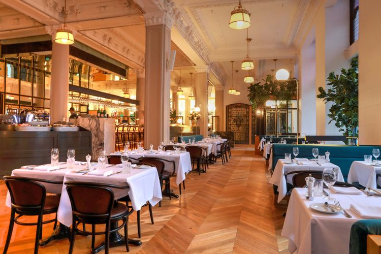 Henri restaurant brasserie française