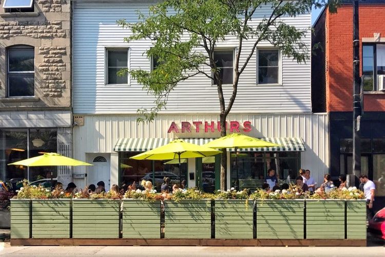 arthurs terrasse rue