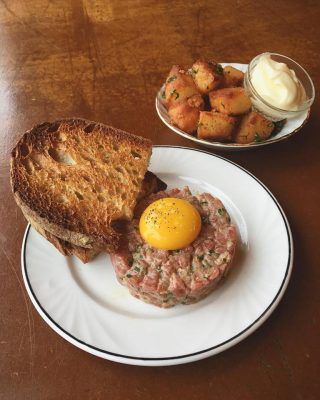 larrys mile end brunch touriste montreal