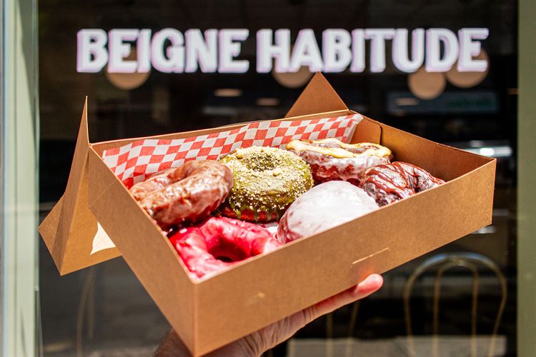 Beigne Habitude