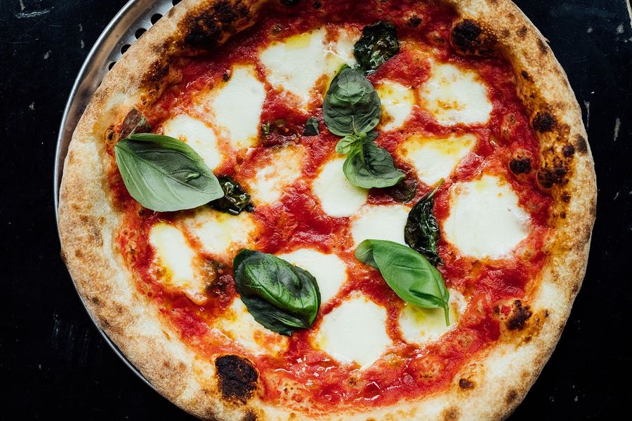 Moccione Pizza