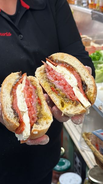 La Salumeria